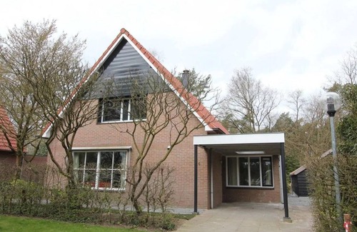 Otterlo Casa | Bungalow with 5 bedrooms and a terrace