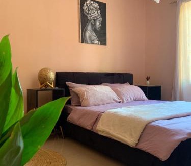 Moshi Apartamento | Bungalow x Garten & Terrasse x WLAN x europäisch