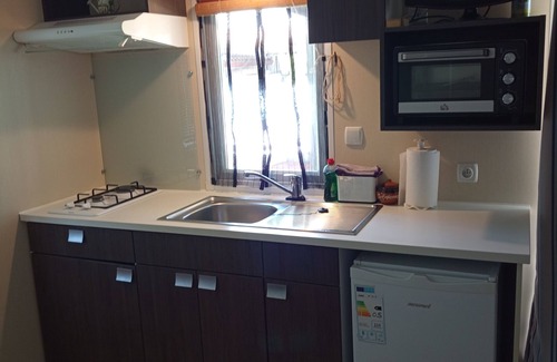 Aguilar de la Frontera Casa | Bungalows en conjunto rural con piscina en Moriles para relajarte