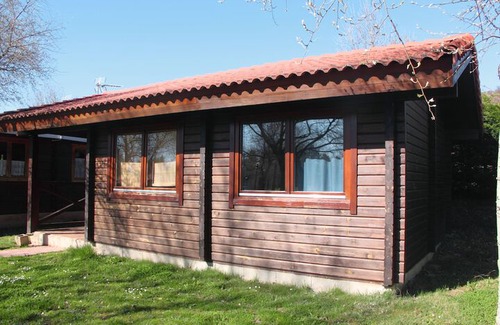 Villasur de Herreros Hotel | Bungalows Puerta de la Demanda