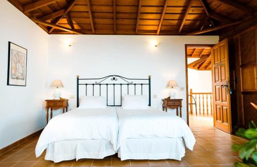 Breña Baja Casa | Bungalows - Villas Los Pajeros