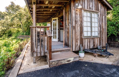 Carmel Alquiler De RV | Bunk House w/ Luxury Tent