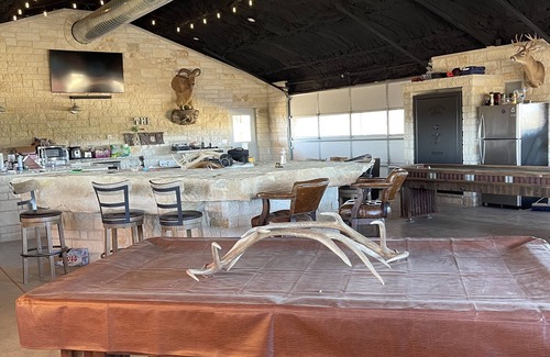 Guthrie Cabina | Bunkhouse in Texas ranch country