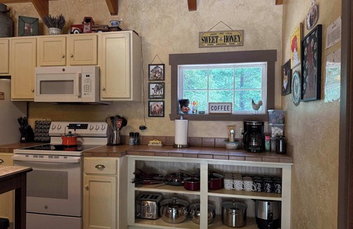 Selma Cabina | Bunkhouse Sleeps 20 Weddings Reunions WiFi