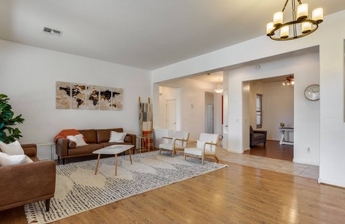 Terramar Casa | Bunny Hill! Perfect Summer Family Vacation! Full house with Private Heated Pool!