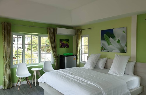 Sattahip Hotel | Bunny Hill Resort
