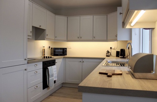 Bunratty Casa | Bunratty Town House No 4 - sleeps 8 guests in 4 bedrooms