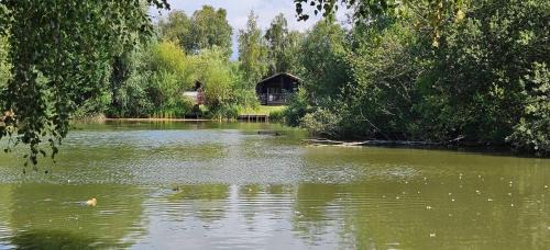 Dogdyke Casa | Bunting Lodge, 21 Duck Lake
