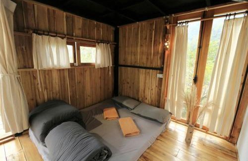Mai Chau Cama Y Desayuno | Buot Village Son La