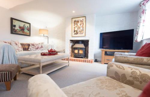 Orford Casa | Buoys Cottage, Orford