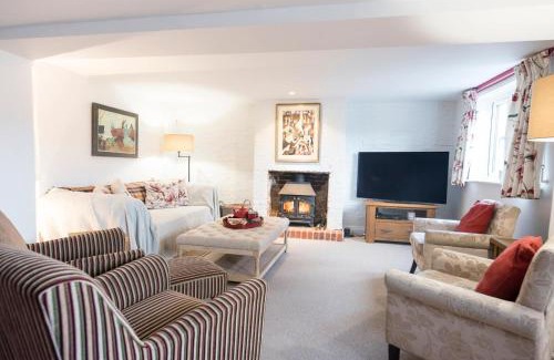 Orford Casa | Buoys Cottage, Orford