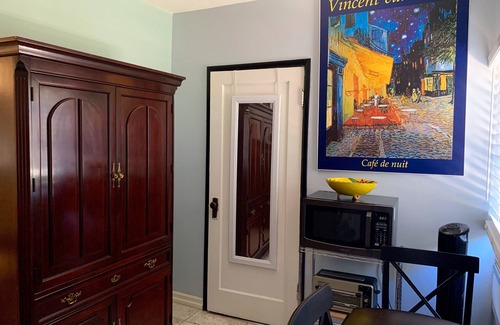 Burbank Cabaña | Burbank Guest House Por Warner Brothers & Ny Film Academy
