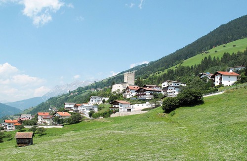 Fliess Apartamento | Burg Biedenegg, Pach by Interhome