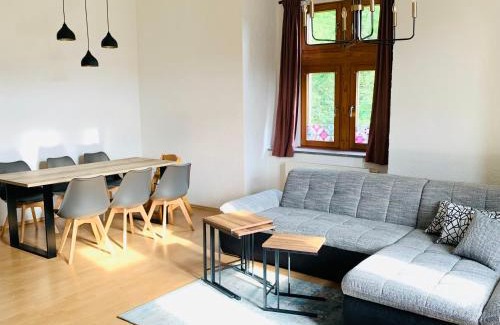 Aue Apartamento | Burg Aue- Ferienwohnungen Erzglück - Familien - im Grünen - zentral