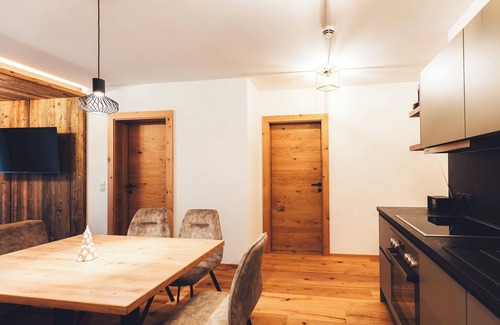 Ladis Apartamento | Burgstadl Aparthotel & Restaurant - Ferienwohnung mit Begblick