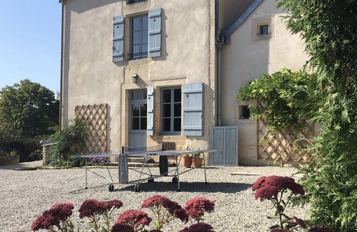 Montmoyen Casa | Borgoña - Alquiler con encanto casa rústica 8 pers. TENIS