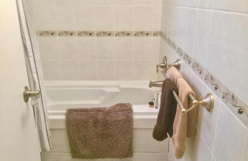 Peterborough Apartamento | Burley's Executive Garden Suite