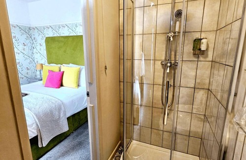 Sheringham Hotel | Burlington Berties