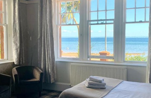 Whiting Bay Casa | Burlington Guest House