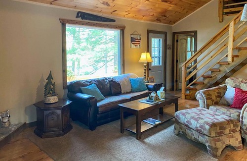 Hayward Casa | Burns Lake Cabin with Dock, Fire Pit, Rowboat and More