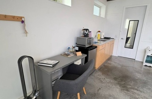 Saanich West Apartamento | Burnside Getaway