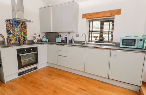 Mynydd Isa Cabaña | Burnt Oak Stables