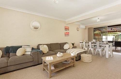 Huskisson Casa | Burrill by the Beach by Experience Jervis Bay