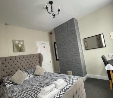 York Cama Y Desayuno | Burton Villa Guest House