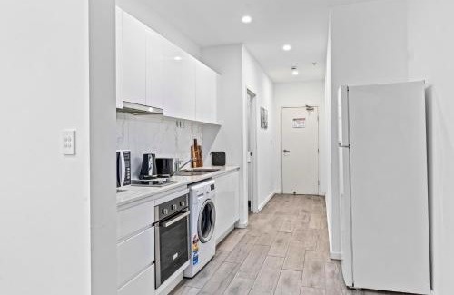 Burwood Apartamento | Burwood 1Br apt nearTrainShopping street parking