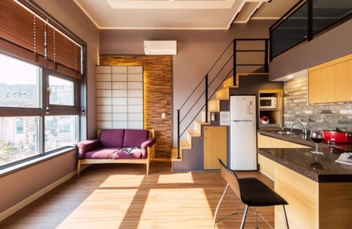 Busan Casa | Busan Gijang Brown Dot Pension