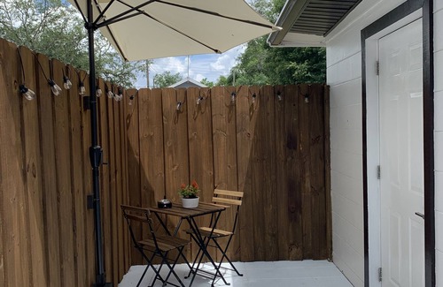 Sulphur Springs Apartamento | Busch Gardens Bliss Suite -1