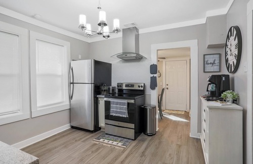 Hattiesburg Cabaña | Buschman Station - Cottage near Downtown Hattiesburg