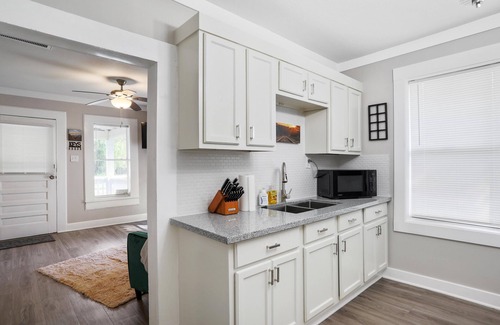 Hattiesburg Cabaña | Buschman Station - Cottage near Downtown Hattiesburg