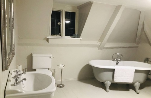 Buscot Casa | Buscot Manor