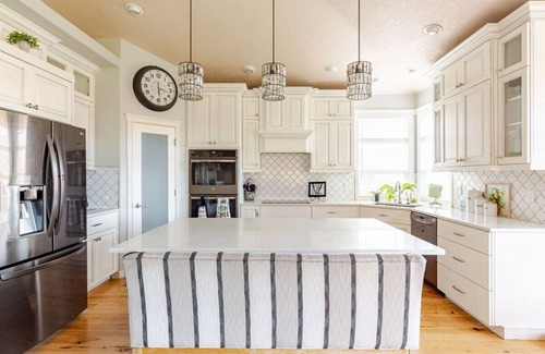 Southeast Boise Casa | Business & Bronco Bliss in Southeast Boise