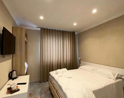 Casavatore Casa | Business House