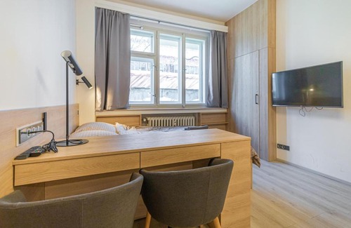 Andel Apartamento | Business Studio Andel, 10 min to Centre, NETFLIX, Paid Parking