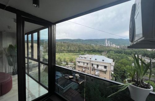 Saburtalo Apartamento | Business Studio Apartment in Central Park