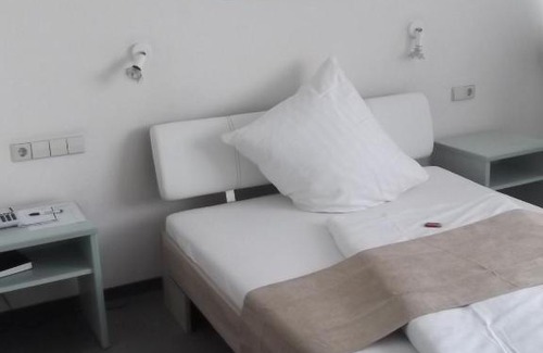 Wallgraben-West Hotel | Businesshotel & Appartements Stuttgart-Vaihingen