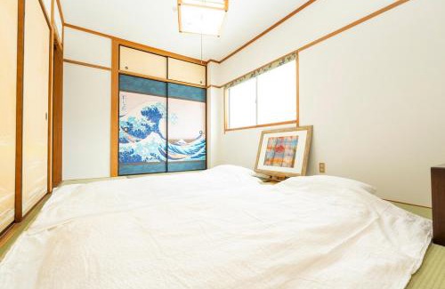 Miyakojima Apartamento | BUSON A cozy Japanese House upto 8 Guests and Close to Station