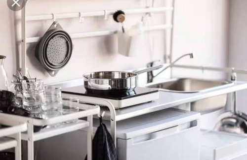 Fishtown Apartamento | BUSSIN efficiency apartment in fab Fishtown Dog-Friendly, fast WiFi, AC, W/D