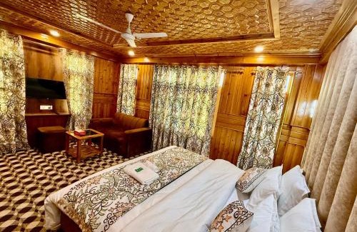 Srinagar Casa | Bustan Residency