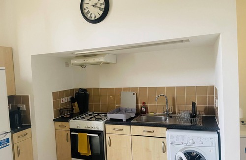 Golborne Apartamento | Bustling Western Apartment