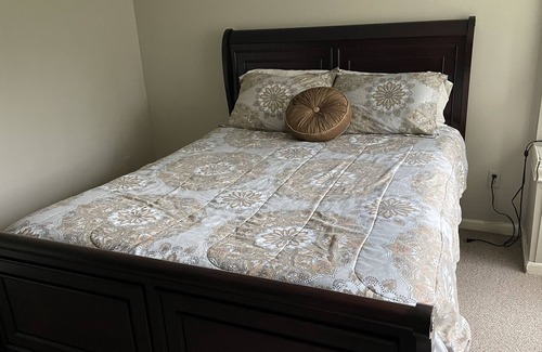 Belle Mead Casa | Butler Road Palace with adequate parking and private entrance (Lower level)