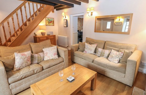 Great Longstone Cabaña | Buttercup Cottage