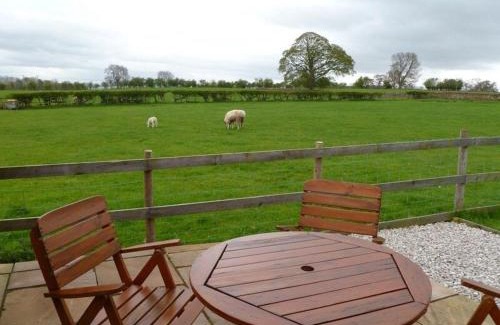 Catterlen Casa | Buttercup Cottage