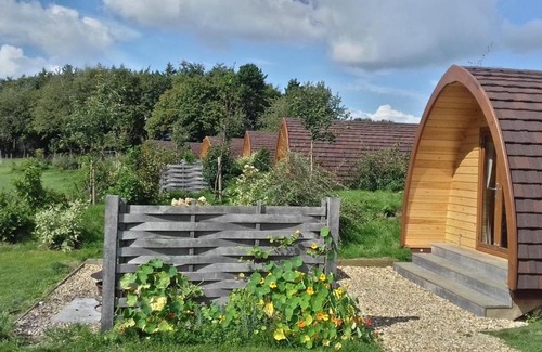 Chedworth Otro | Buttercup Glamping Pod