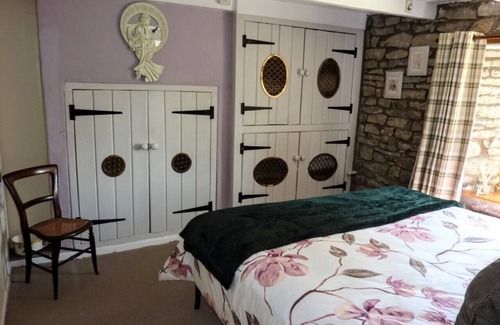 Wearhead Cabina | Butterfly Lodge, Cosy December get away in this snug converted rural cart house