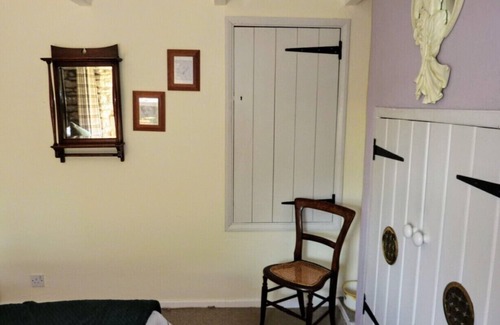 Wearhead Cabina | Butterfly Lodge, Cosy December get away in this snug converted rural cart house