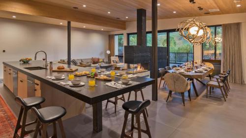 Downtown Steamboat Springs Casa | Butterfly Lofts - West